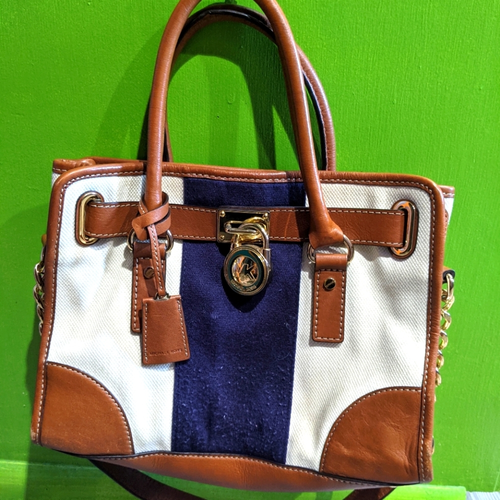 Michael Kors Hamilton Medium Purse